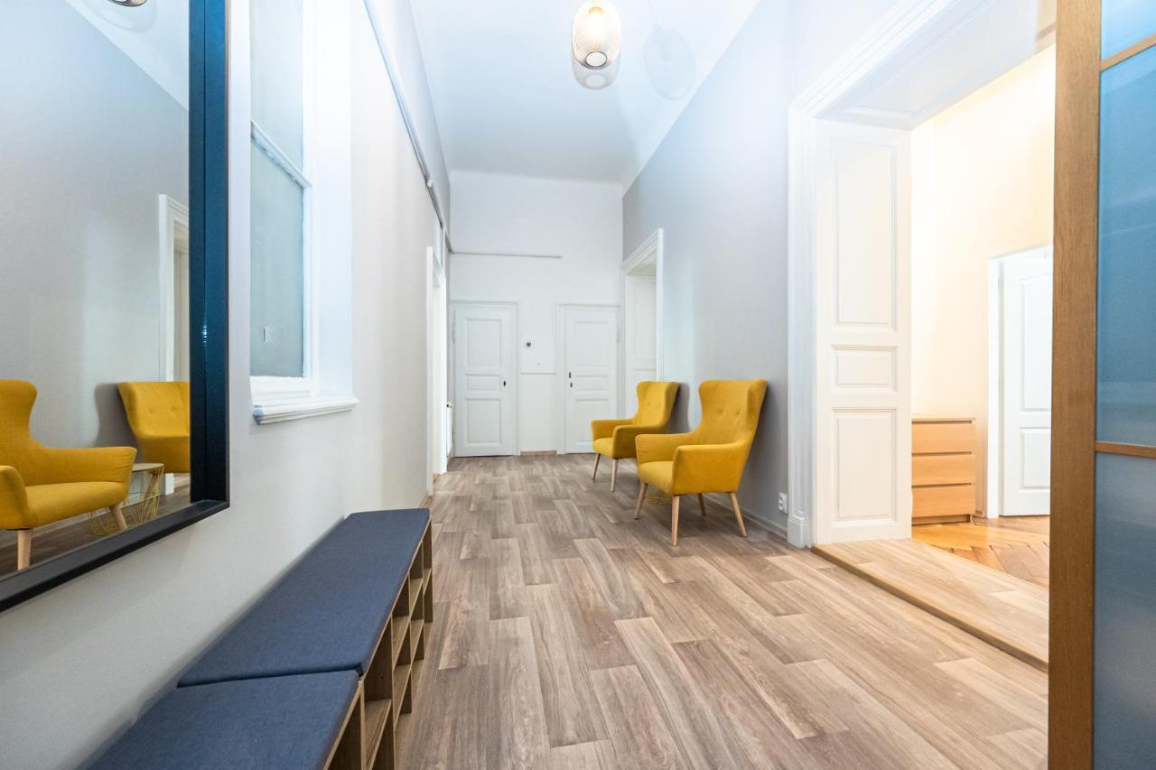 New Town Central Apartment براغ المظهر الخارجي الصورة