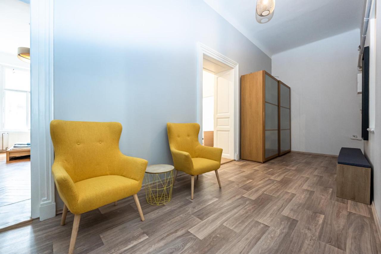 New Town Central Apartment براغ المظهر الخارجي الصورة